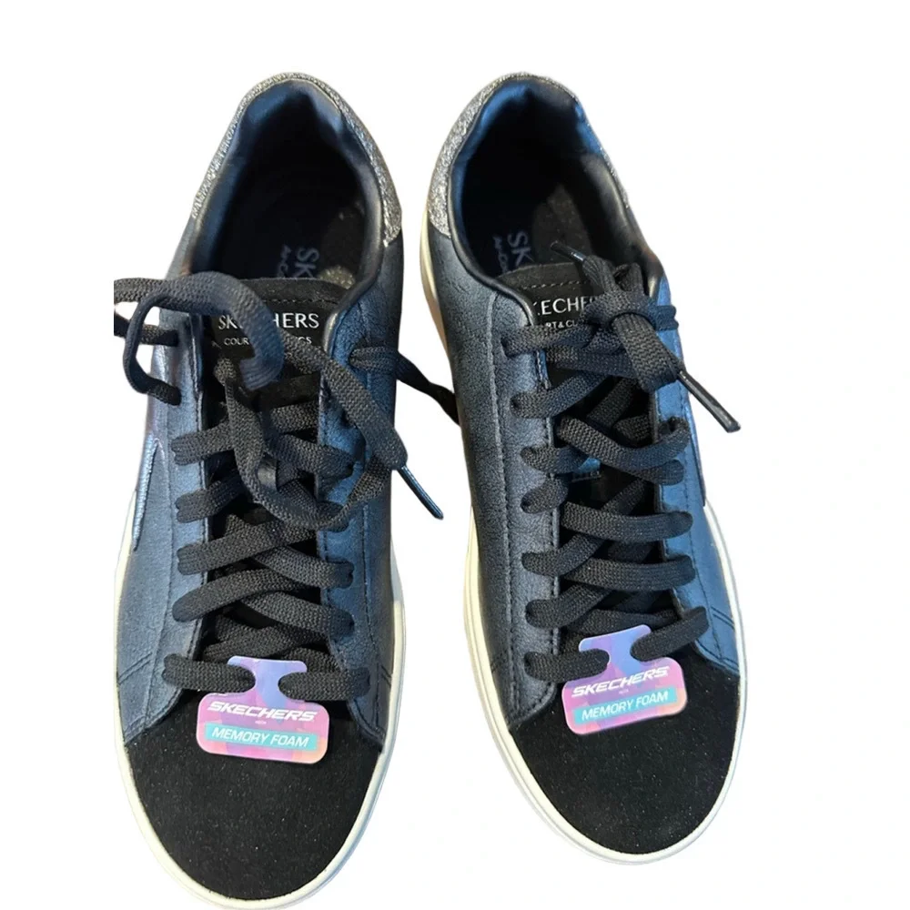 Skechers Memory Foam Sneakers Black Silver 7.5 NWT